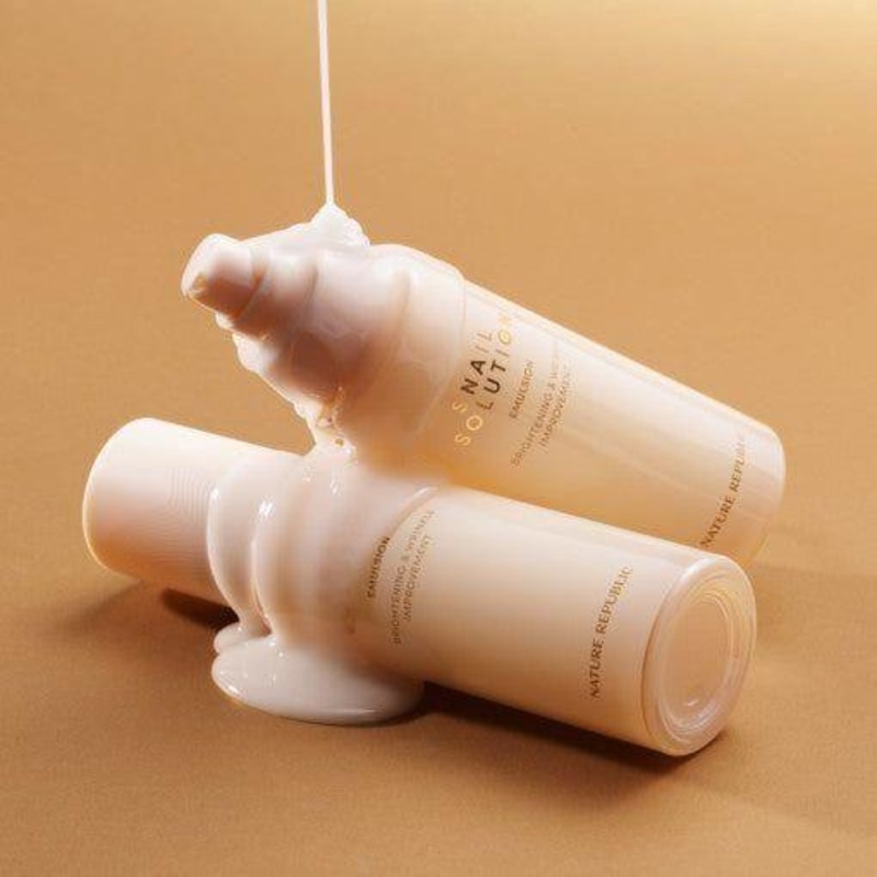 NATURE REPUBLIC Snail Solution Emulsion  120ml | 76% Snail Mucin + Niacinamide for Hydration, Brightening & Anti-Aging